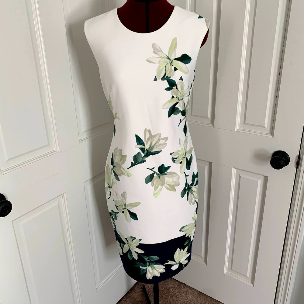 Vince Camuto - While Floral Work dress - Size 8
